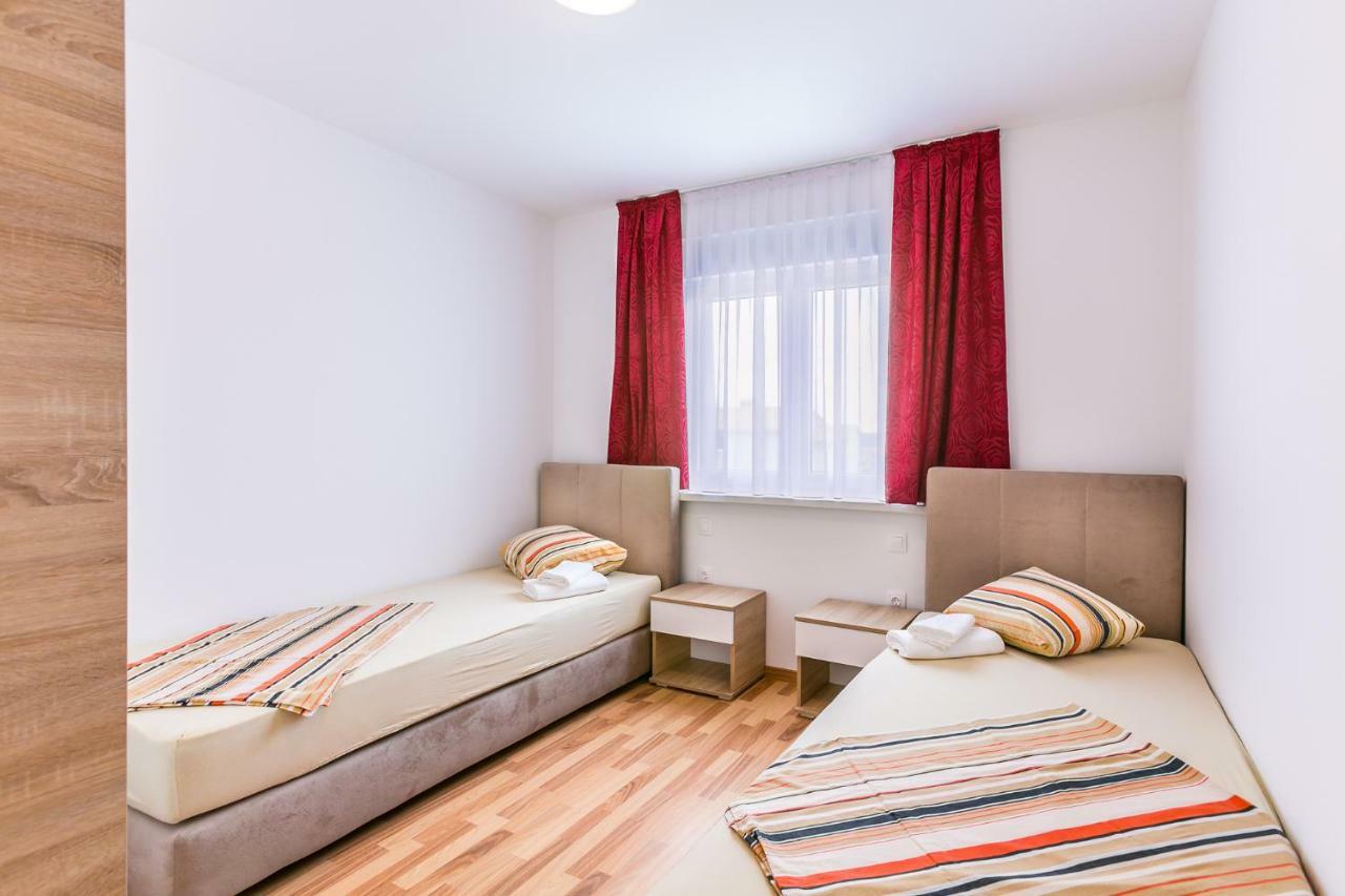 Dragan K3 Hotel Medulin Ngoại thất bức ảnh